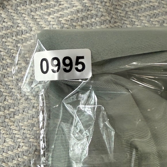 Under Armour Leggings Women XL Tall Launch Tights Activewear Gym Running Workout - Picture 15 of 15